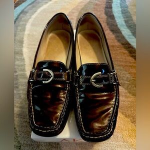 Ann Klein Akritcheyss Bronze Patent, Sz 10